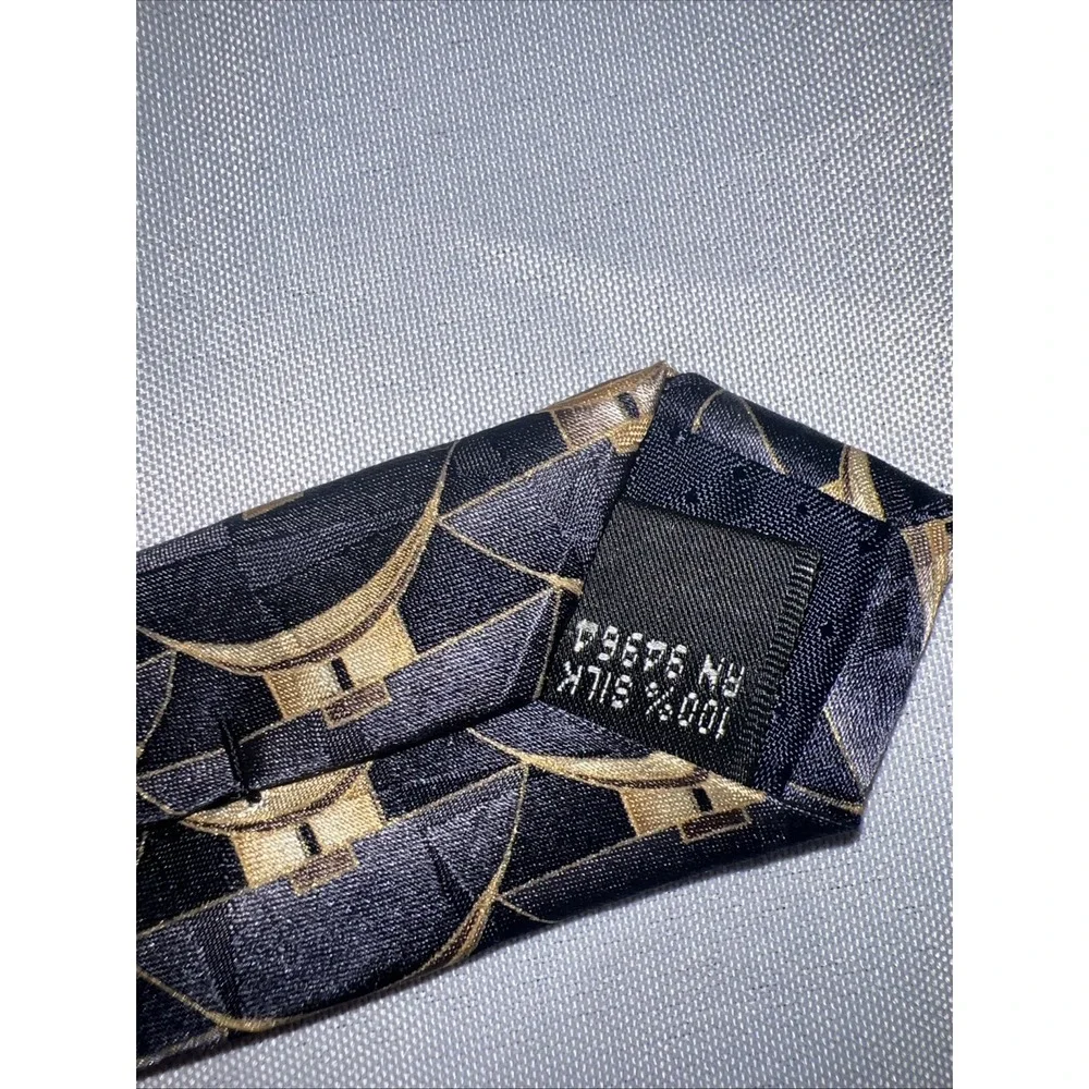 Boston Traders Blue 100% Silk Men's Neck‎ Tie Made In USA 436